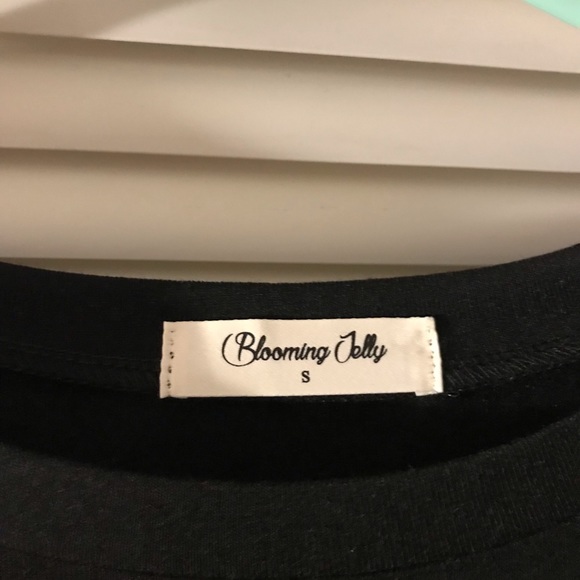 NWOT: Nordstrom Rack Three Panel Top in Cheetah Print & Black - Picture 2 of 3